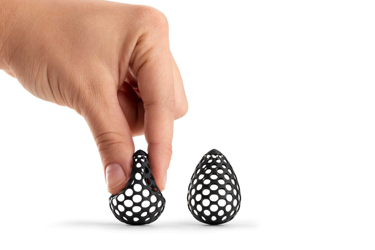 ;Elastic_gallery2;Elastic_gallery3;Elastic_gallery4;Flexible-Tough-bottle-in-hand;Flexible-eggs;Flexible-sole-diagonal;Flexible-tire-on-supports;Flexible-toothbrush-close-detail-grey;Flexible-Tough-bottle-open;Flexible-two-tires;flexible