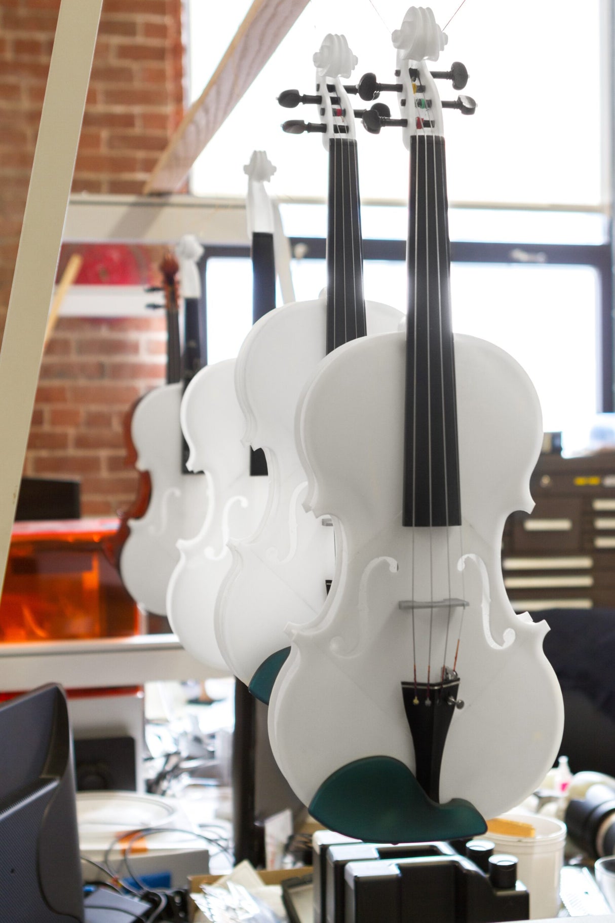 cartridge_white_v3;Violin-02;cartridge_white_v3